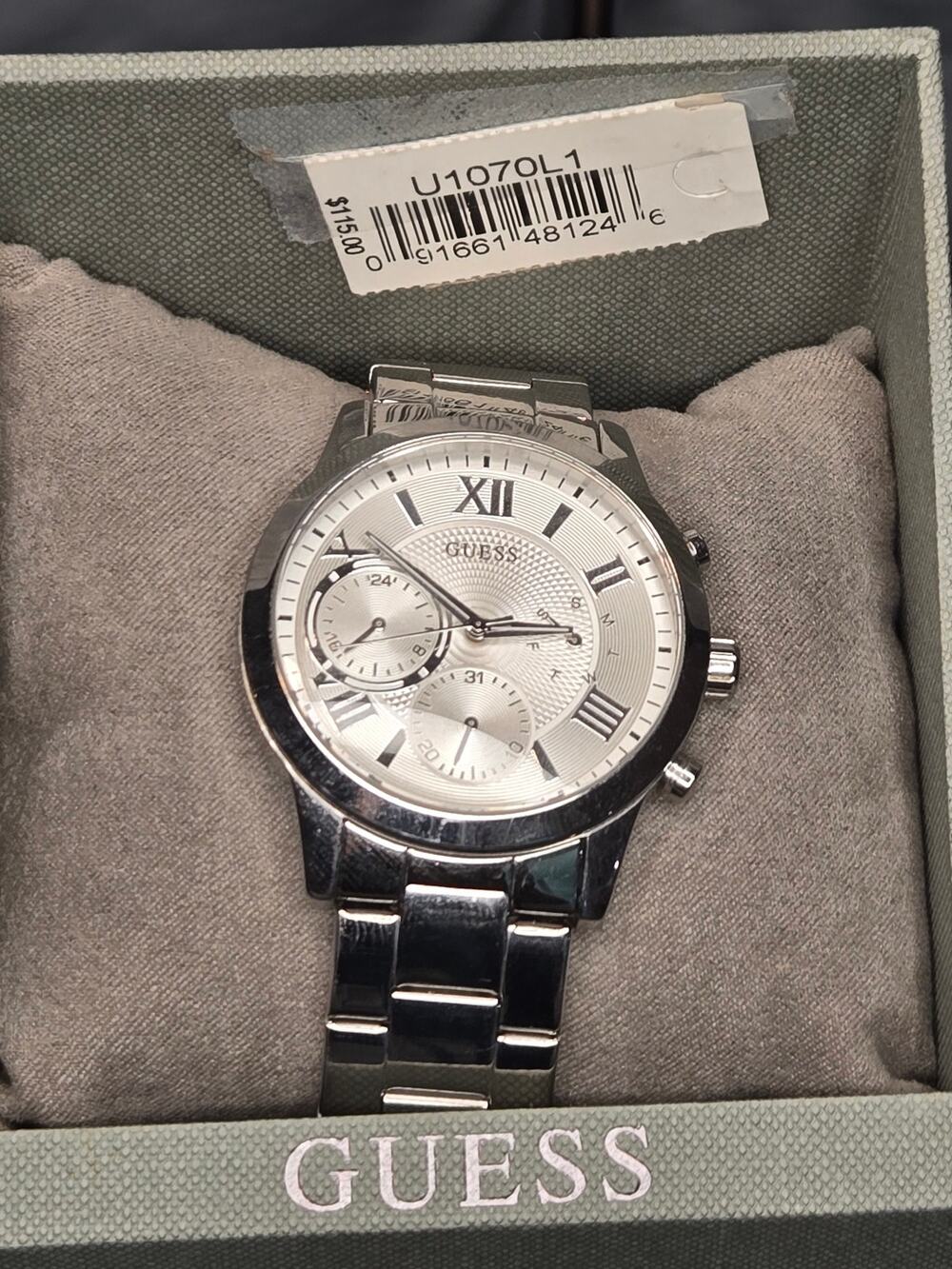 Guess Multifunction Silver-Tone Watch U1070L1 W1070L1